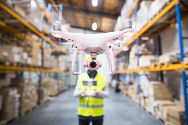 How to Utilize Advanced Drones for Real-Time Construction Monitoring in Real Estate Development?